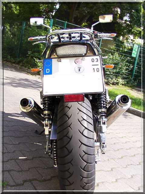 Lade Bild...
