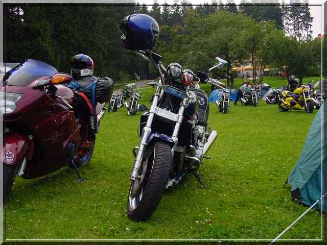 Lade Bild...