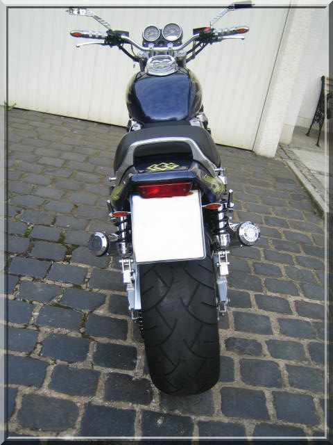 Lade Bild...