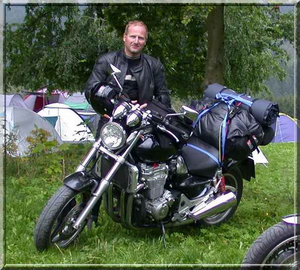 Lade Bild...