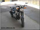 Lade Bild...