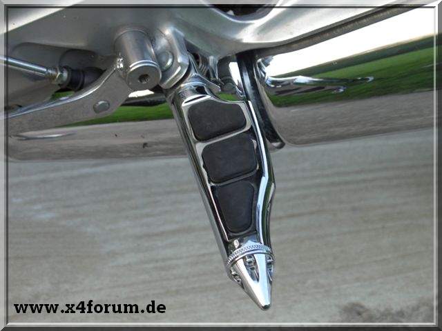 Lade Bild...