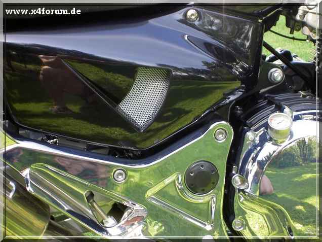 Lade Bild...
