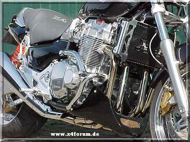 Lade Bild...