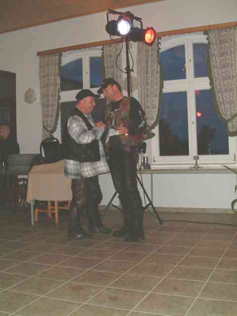 Lade Bild...