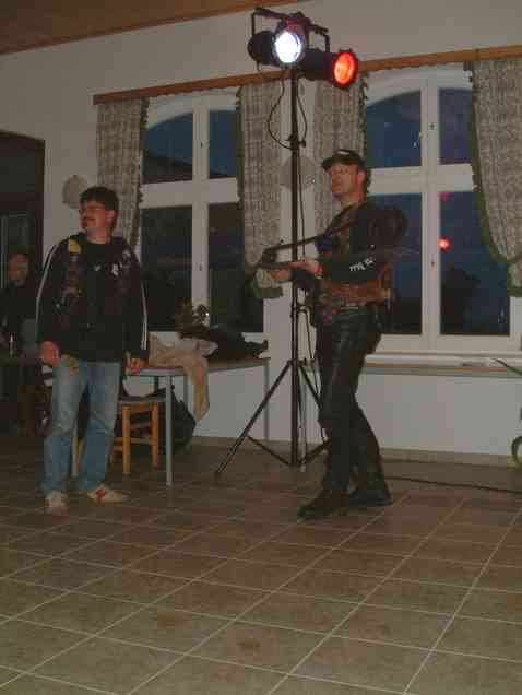 Lade Bild...