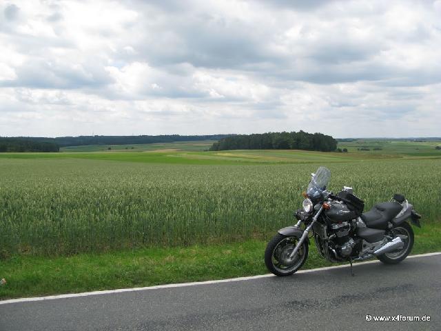 Lade Bild...