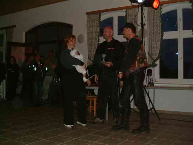 Lade Bild...