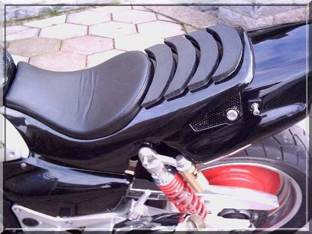 Lade Bild...