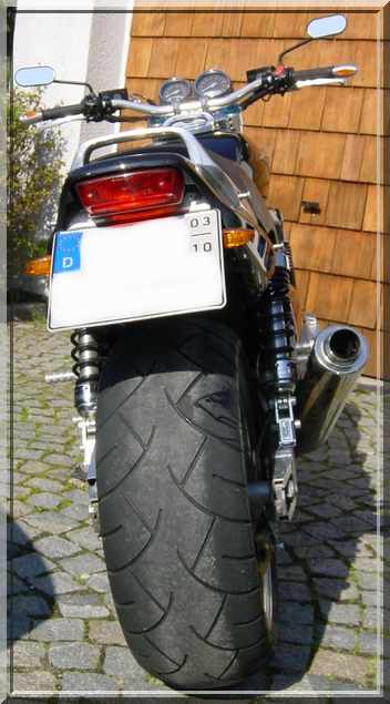 Lade Bild...